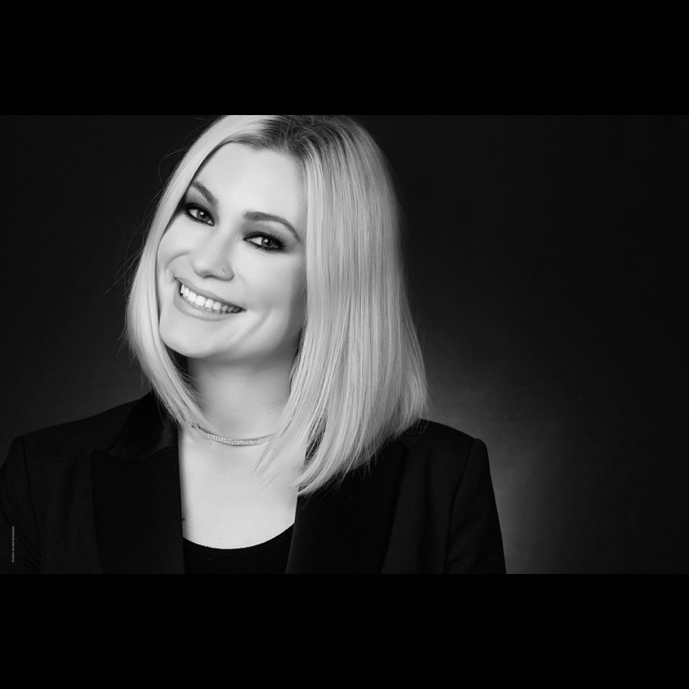 Meet your Posher, Isabella